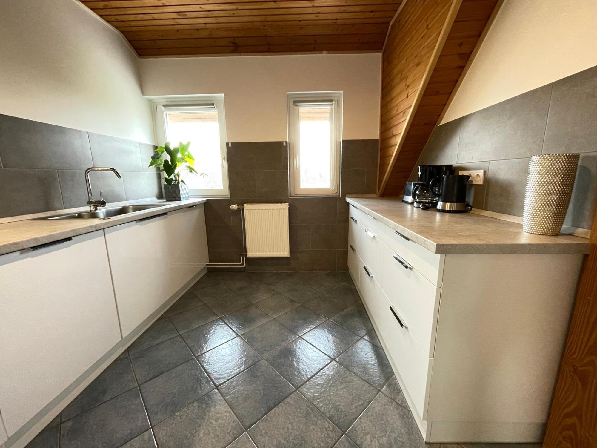 Villa Lili Apartments Balatonkeresztur Bagian luar foto